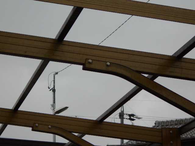 ポリカ飛散現場調査