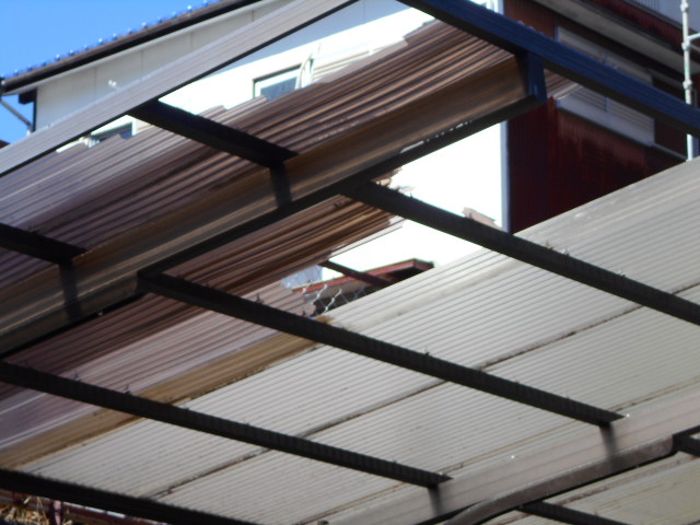 塩ビ波板屋根現場調査