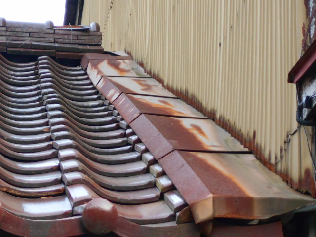 屋根漆喰無料点検