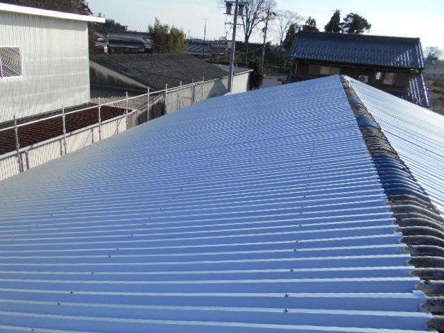 ガルバリウム鋼板