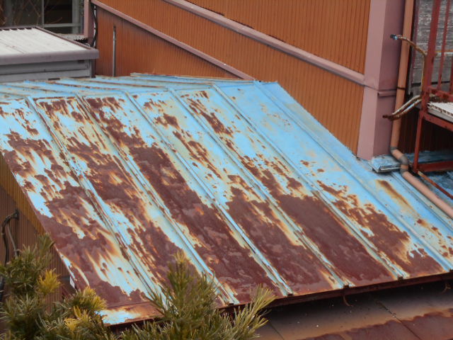 カラートタン瓦棒屋根調査