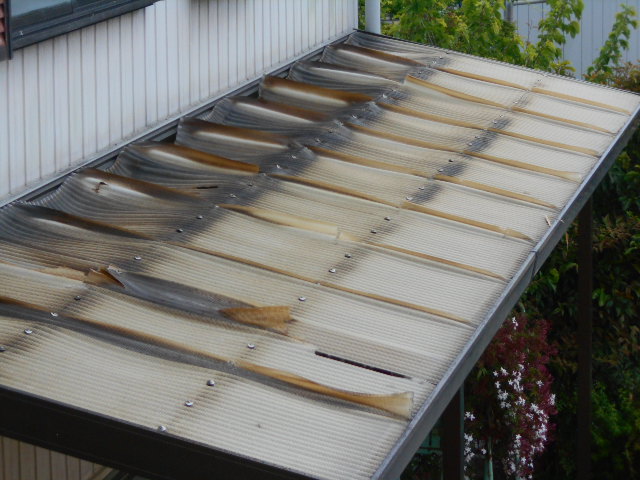 塩ビ波板屋根調査