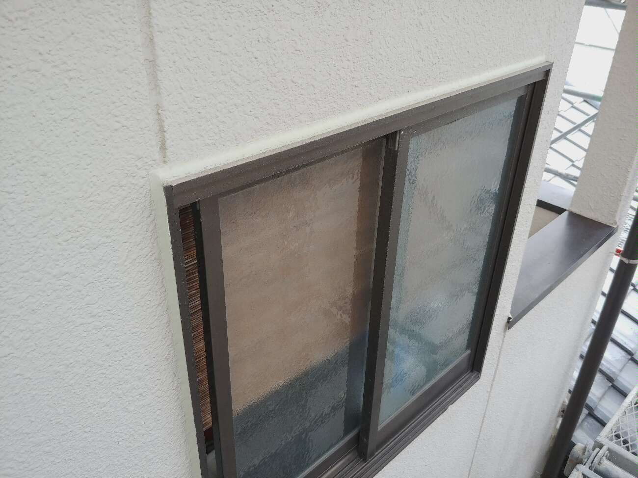 サッシ周りシーリング