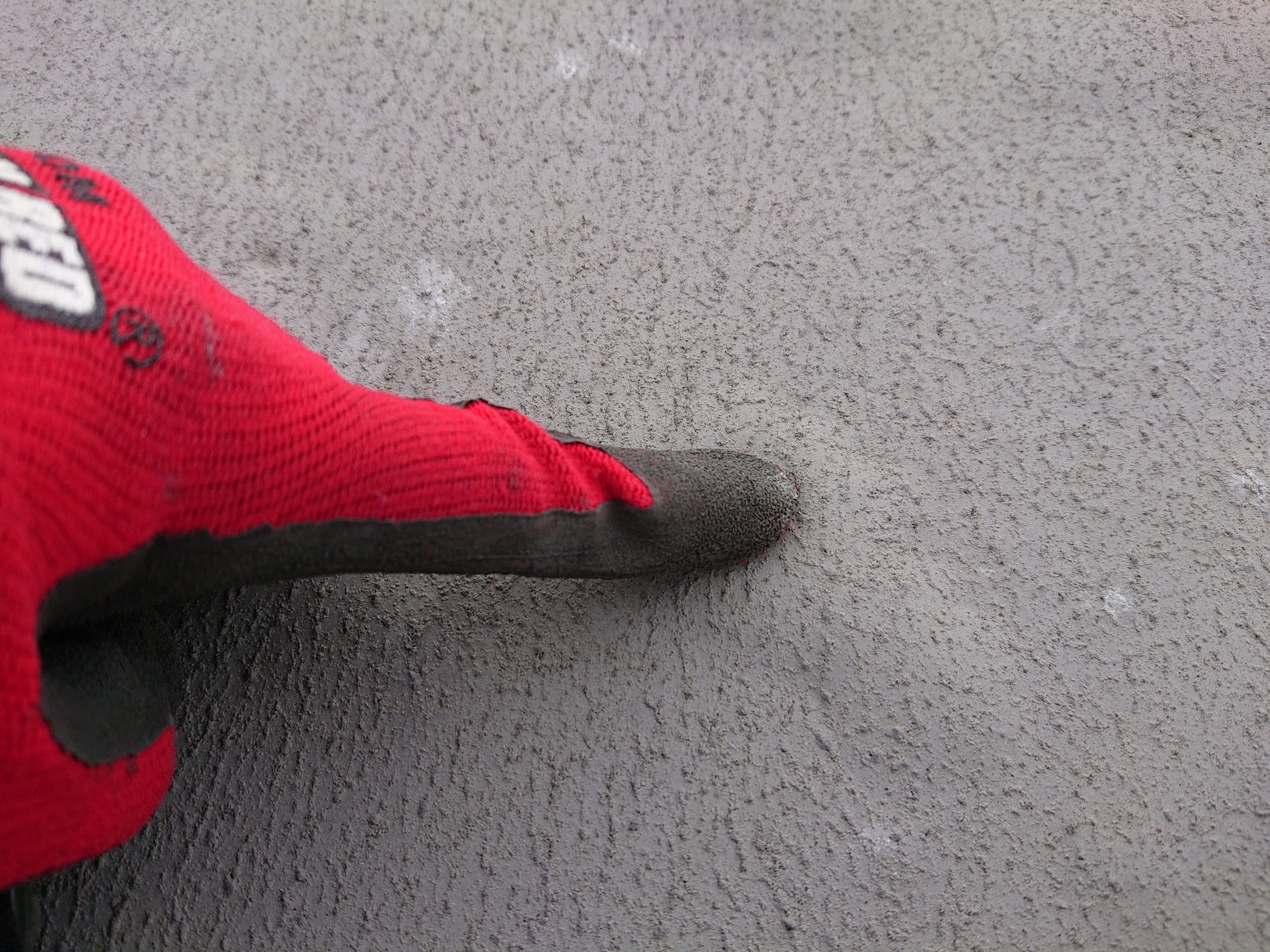 既設防水の劣化　膨れ・切れがありました