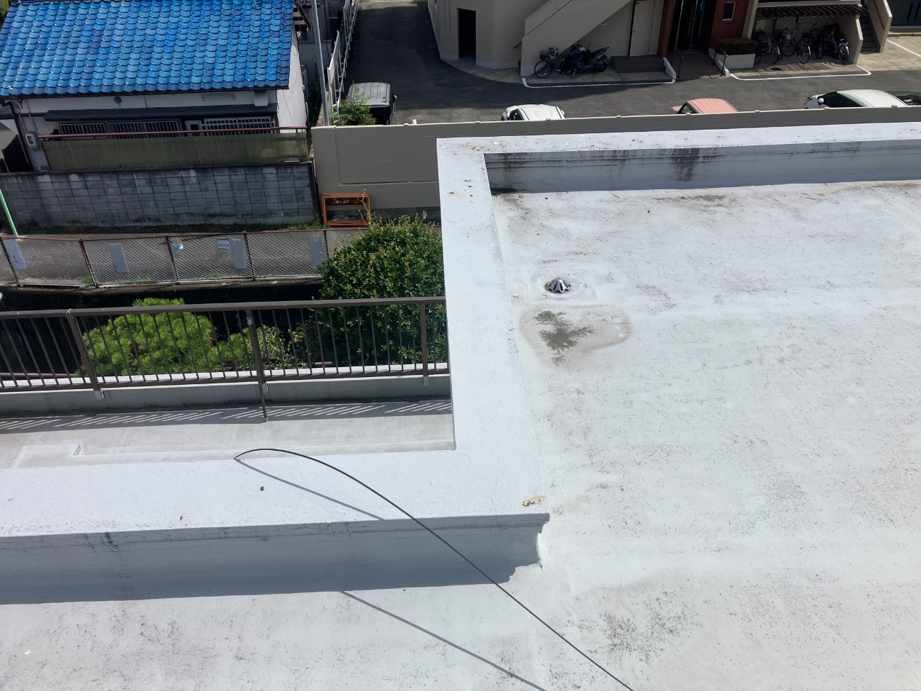 バードピン　鳥害対策工事　施工前