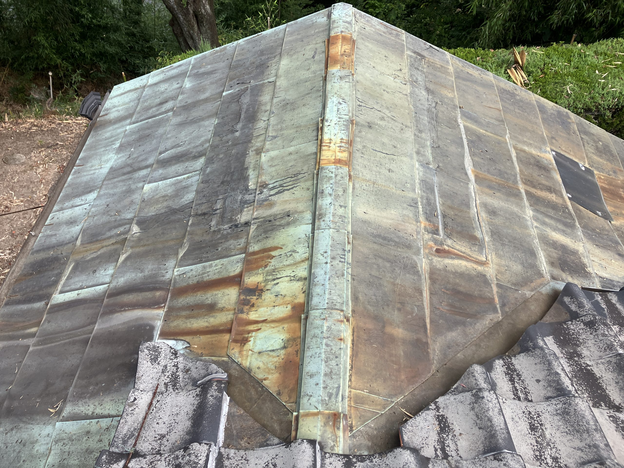 雨樋の掃除　施工後の雨樋の写真