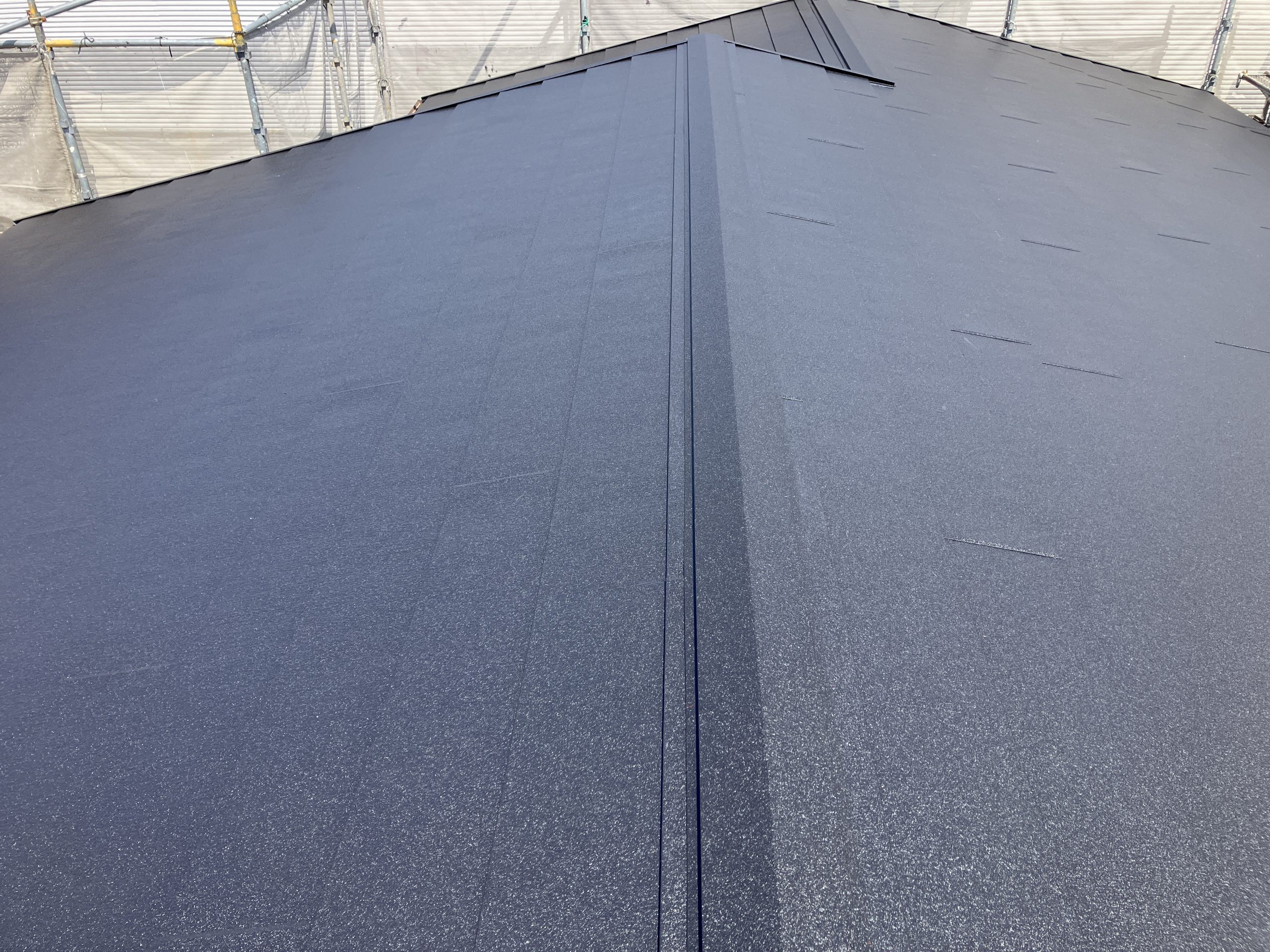 屋根葺き替え工事　スーパーガルテクト