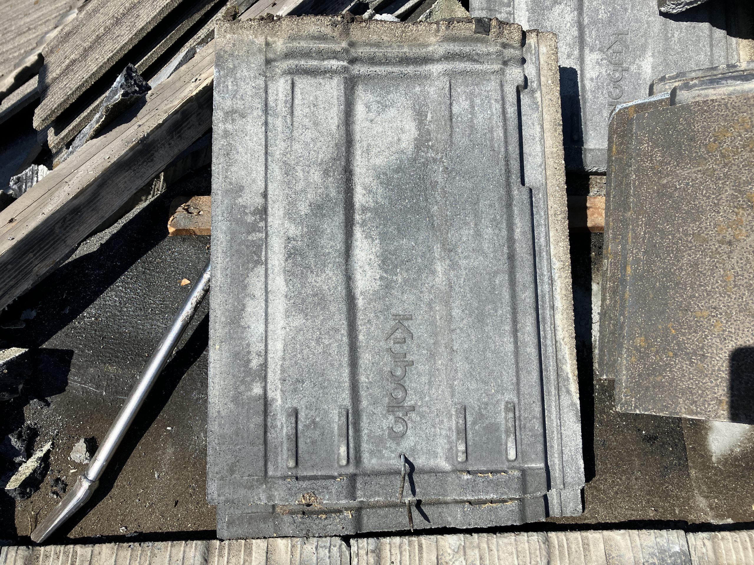 葺き替え工事　屋根解体