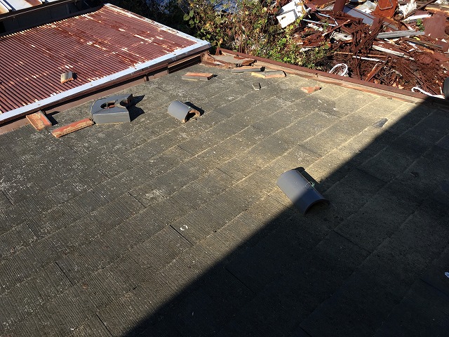 屋根の補修工事もおまかせください