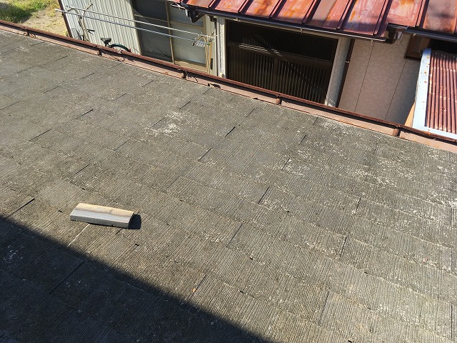 屋根の修理も承ってます