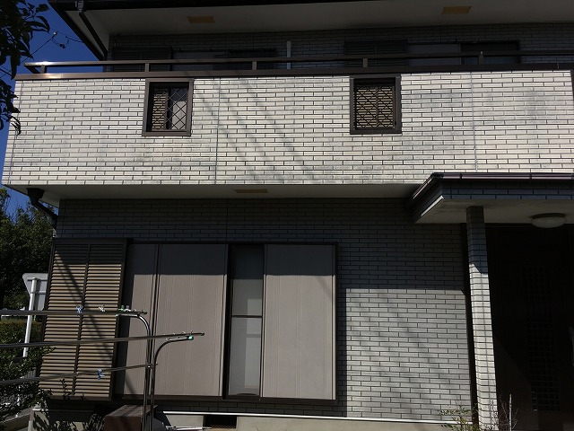 外壁の状態確認