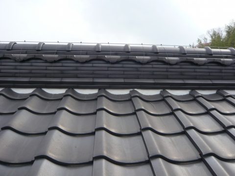 瓦屋根