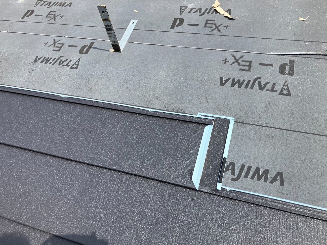 屋根本体葺き工事