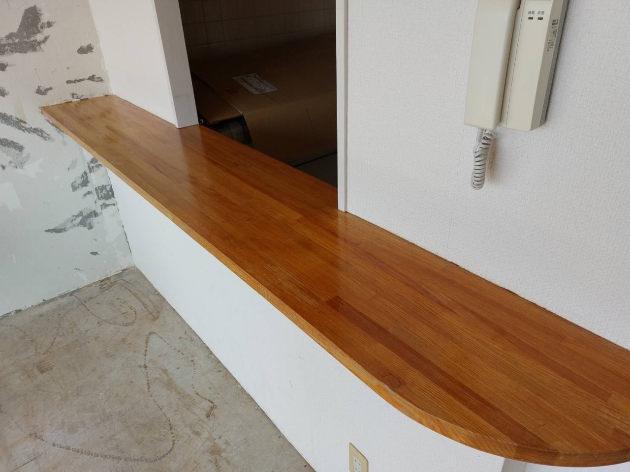 カウンター塗装　施工後