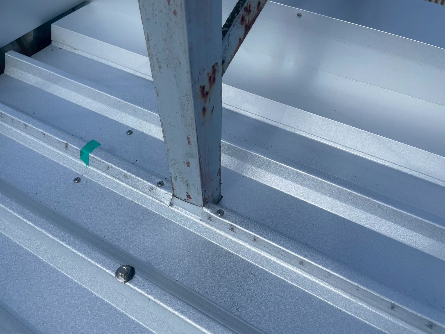 カバー工法　細かい加工