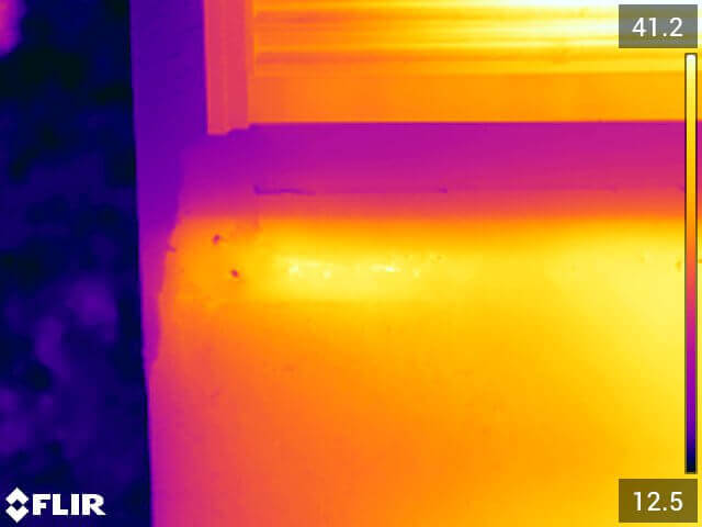 雨漏りの原因の疑い箇所の赤外線画像