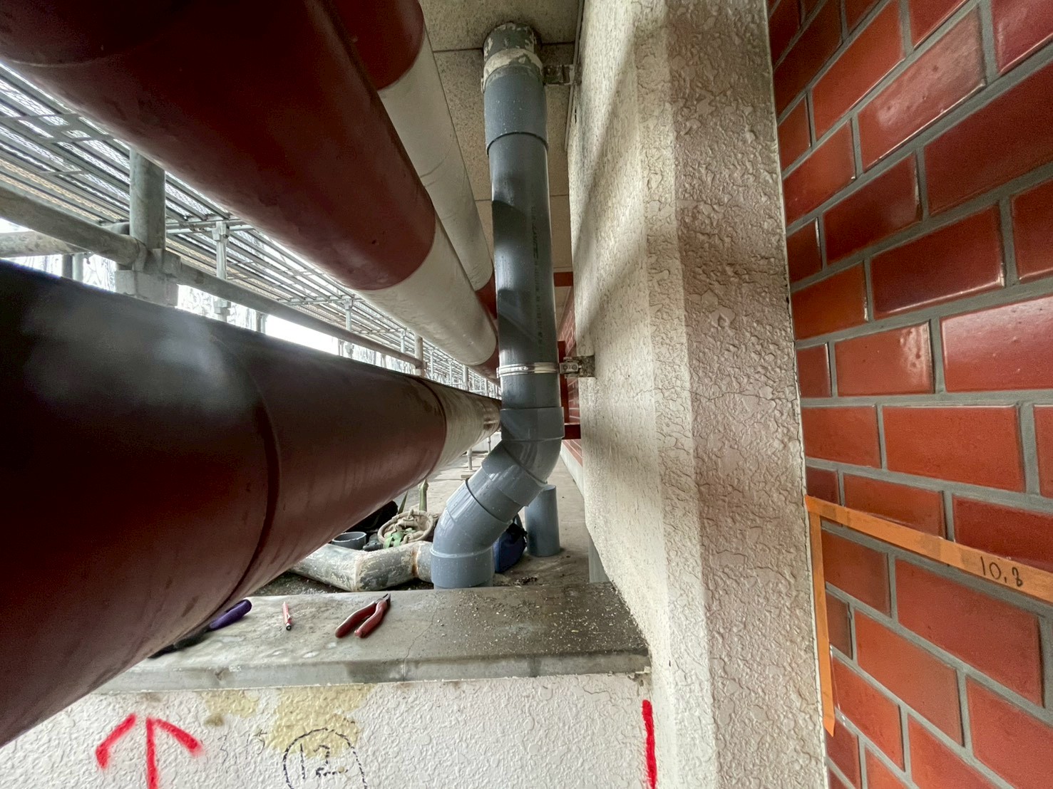 交換された狭所の塩ビ管