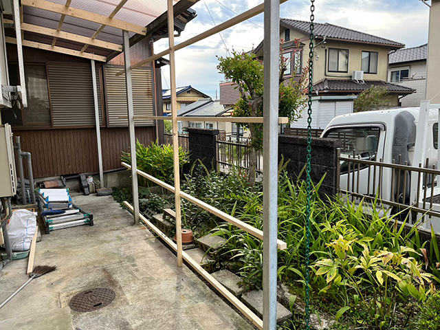 新しく屋根を取り付け