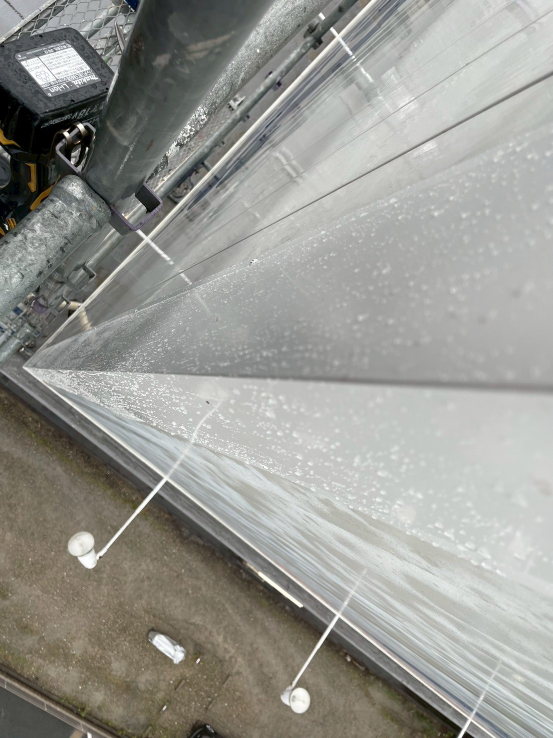 補修後の屋上看板