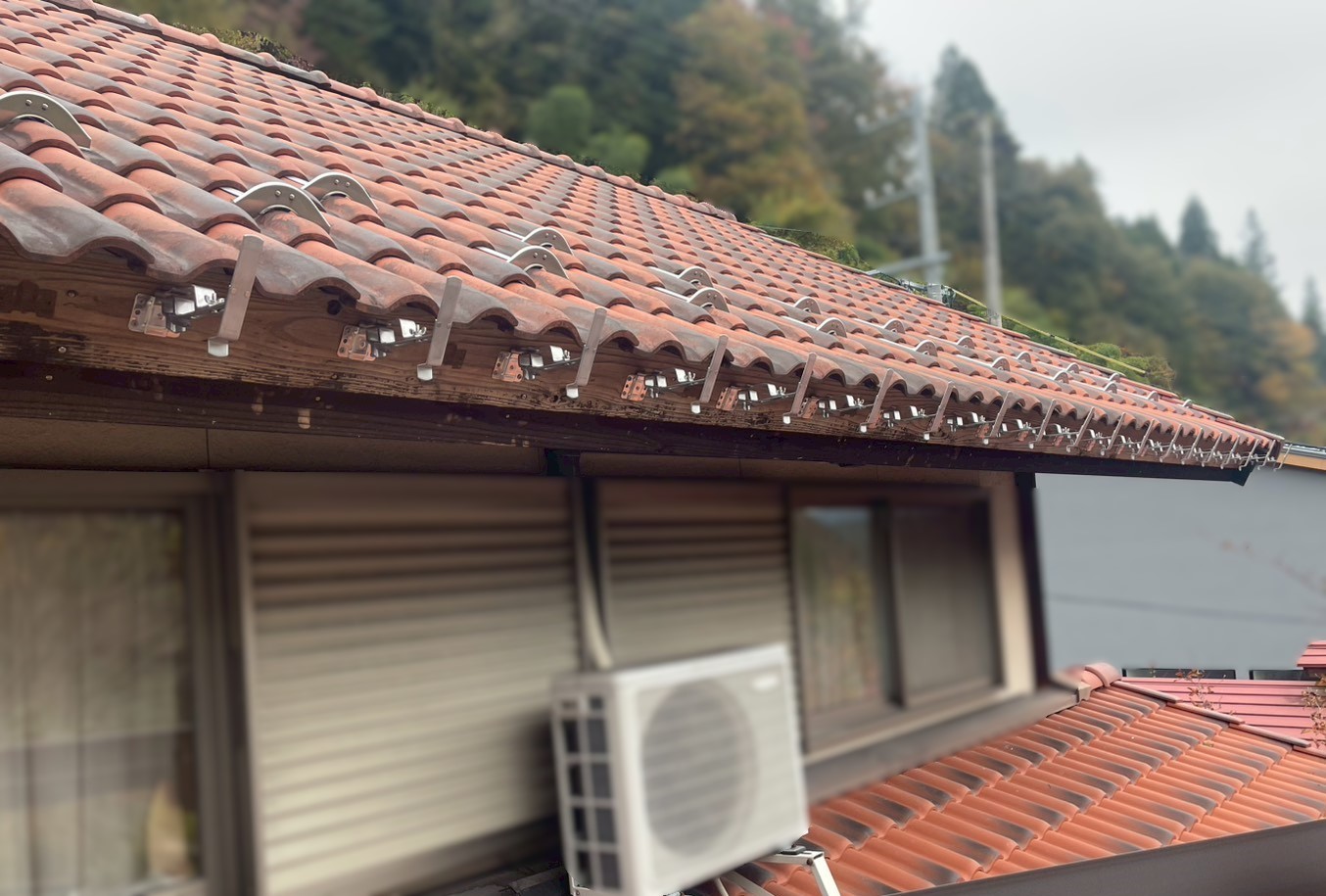 新しい吊り金具