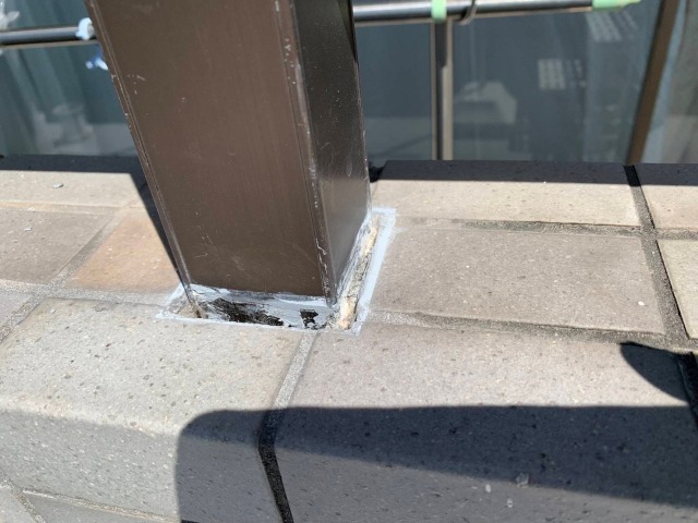 ベランダの手すり元