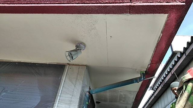 塩尻市緑ヶ丘　軒天塗装