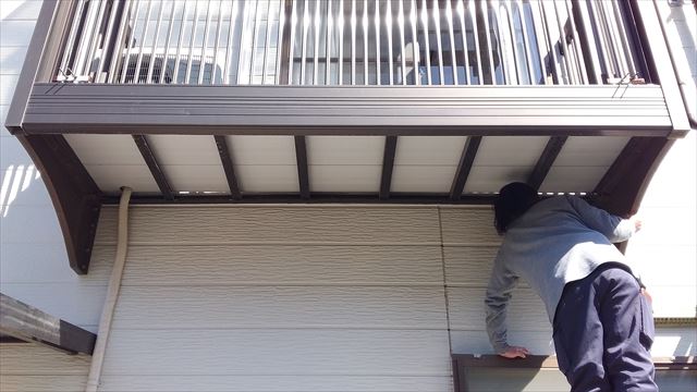 雨漏り　ベランダ