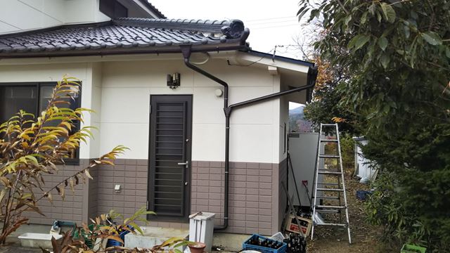 東筑摩郡麻績村　雨漏り