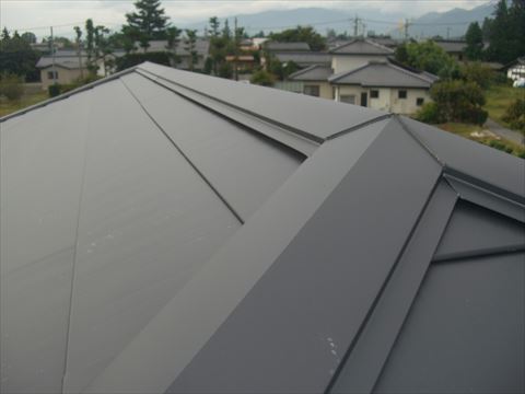 瓦屋根葺き替え
