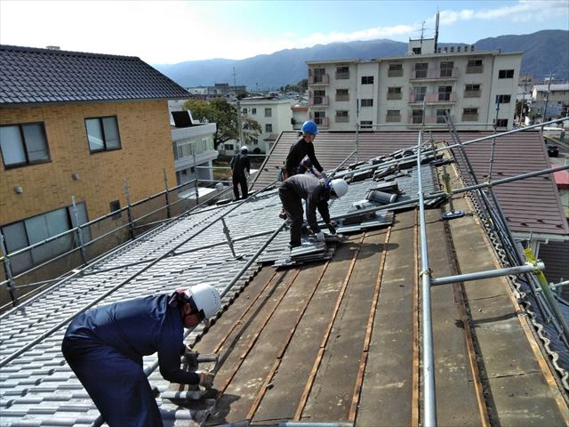 金属瓦葺き替え