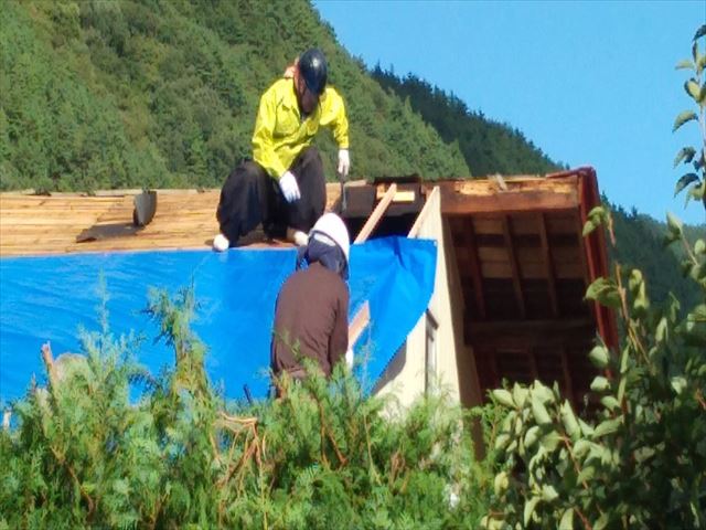 台風被害屋根工事