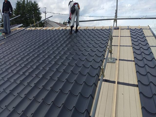 金属瓦葺き替え