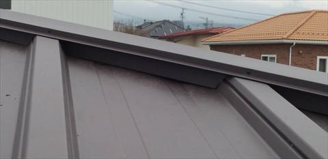 屋根カバー工法