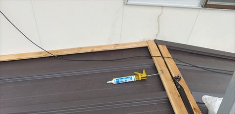 屋根カバー工法