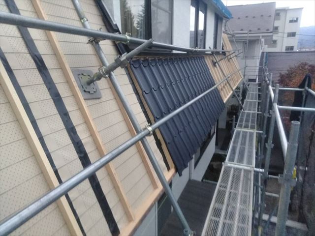 金属瓦葺き替え