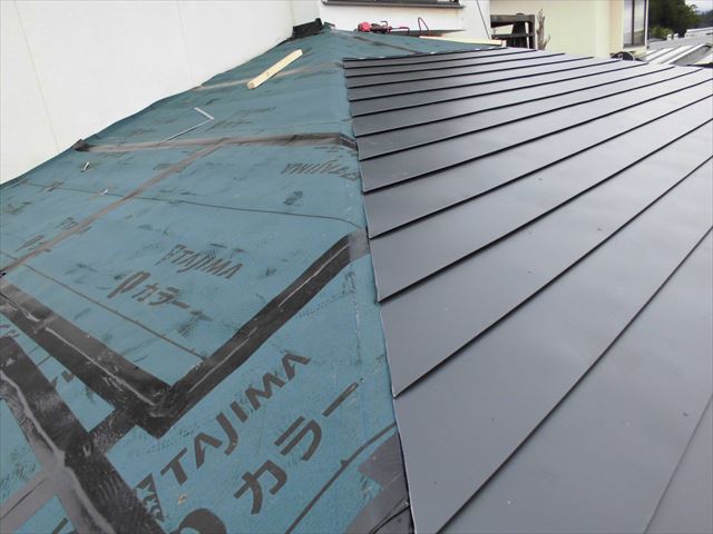 カラーベストカバー工法