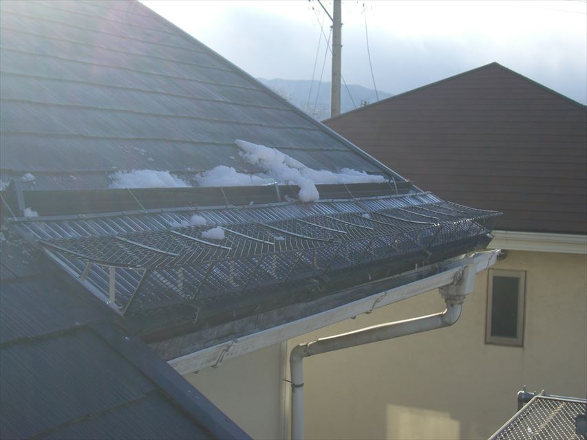 雪止め設置