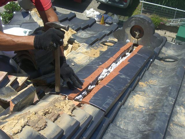 塩尻市T邸瓦積み直し