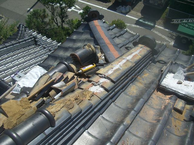 塩尻市T邸瓦積み直し