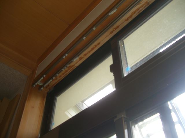 塩尻市広丘廊下雨漏り