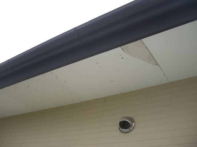 松本市新村ベランダ漏水