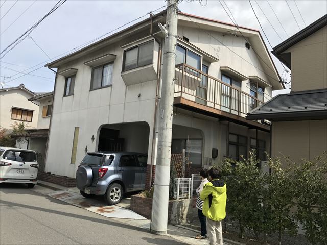棟板金　落下　