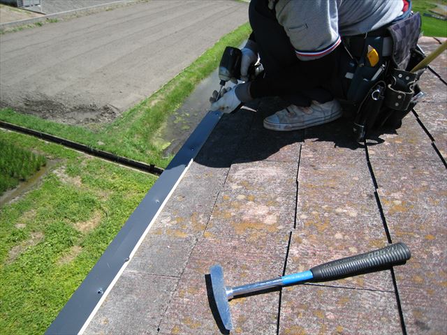 カラーベストカバー工法