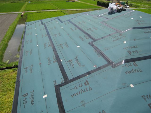 カラーベストカバー工法