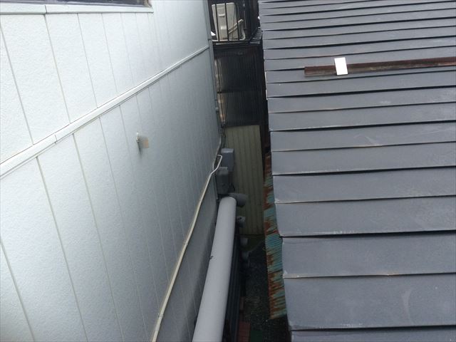 妻側に付ける雨樋