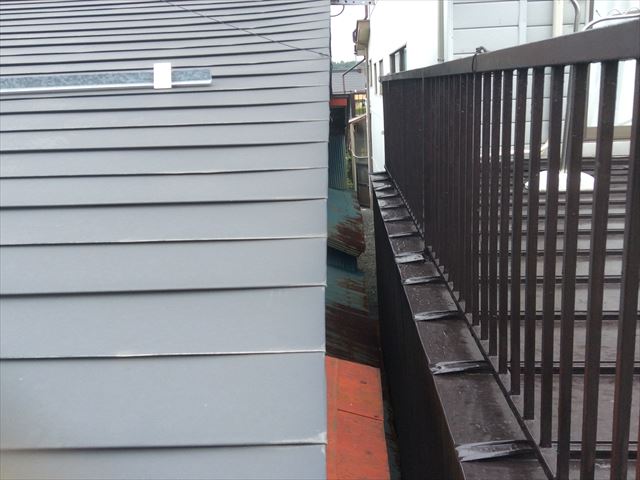 妻側に付ける雨樋