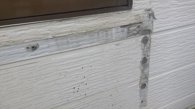 ベランダ　雨漏り　修理