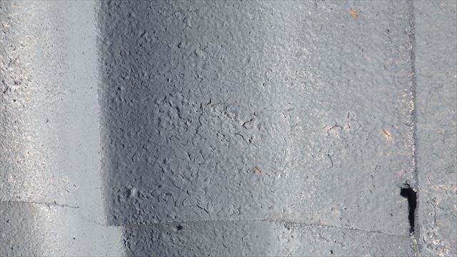 セメント瓦　塗装