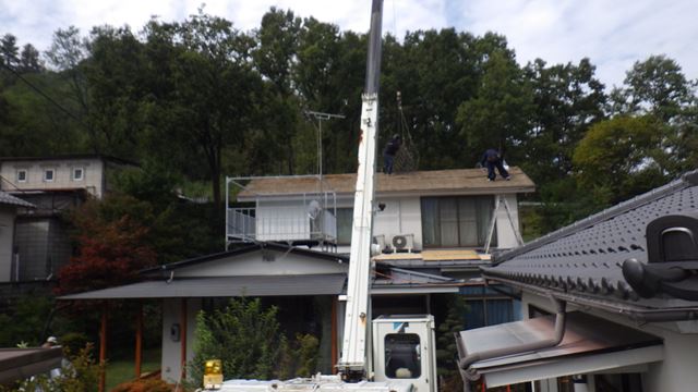 松本市中山屋根葺き替え瓦おろし