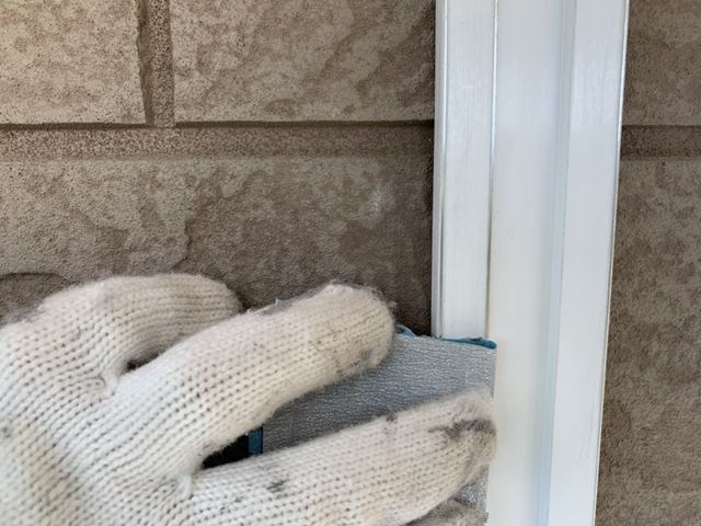 外壁フッ素塗装　目地カバー